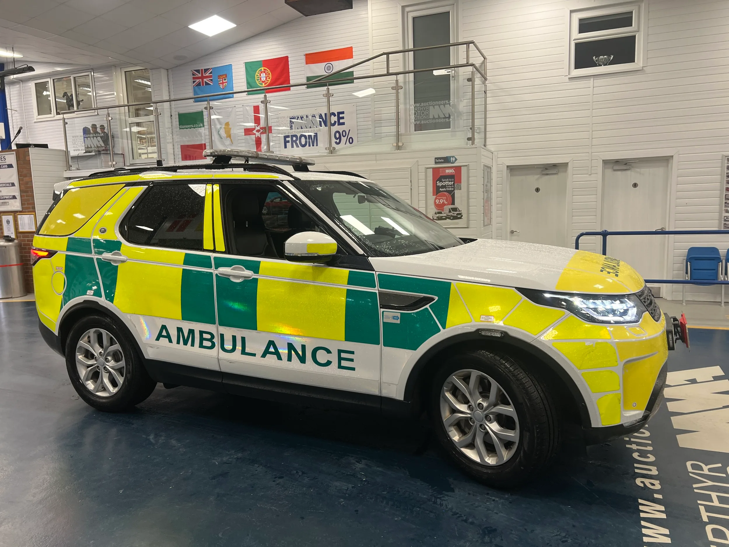Rapid Rover LAND ROVER DISCOVERY SE 3.0SD6 305PS AUTO RAPID RESPONSE 4X4 (EURO 6 ...